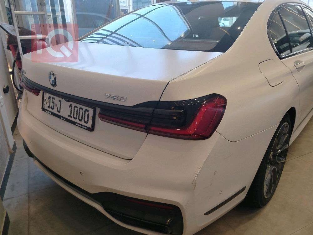 بي ام دبليو الفئة 7